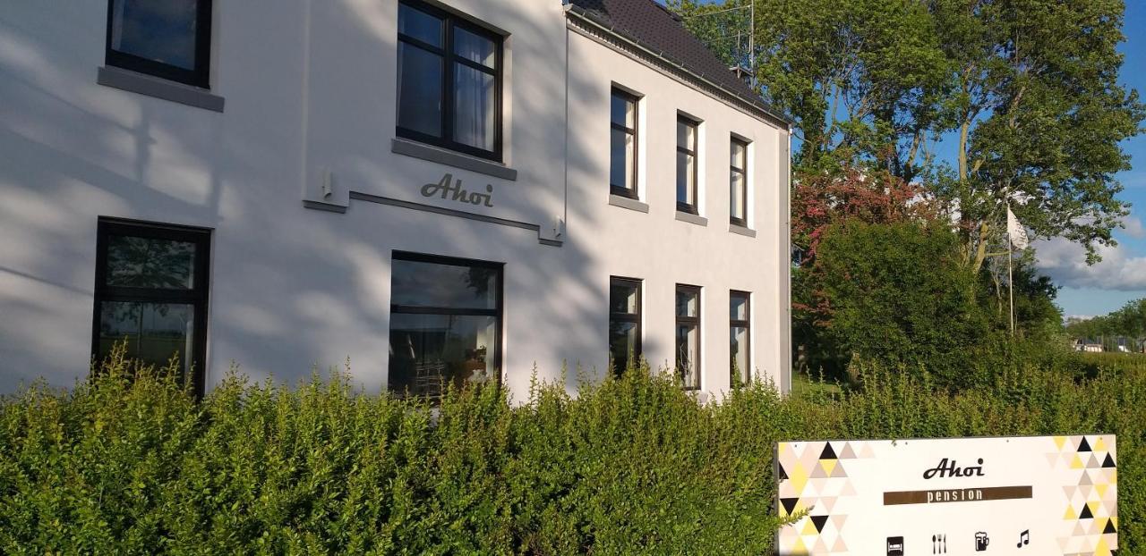 Ahoi Bed & Breakfast Wesselburenerkoog ภายนอก รูปภาพ