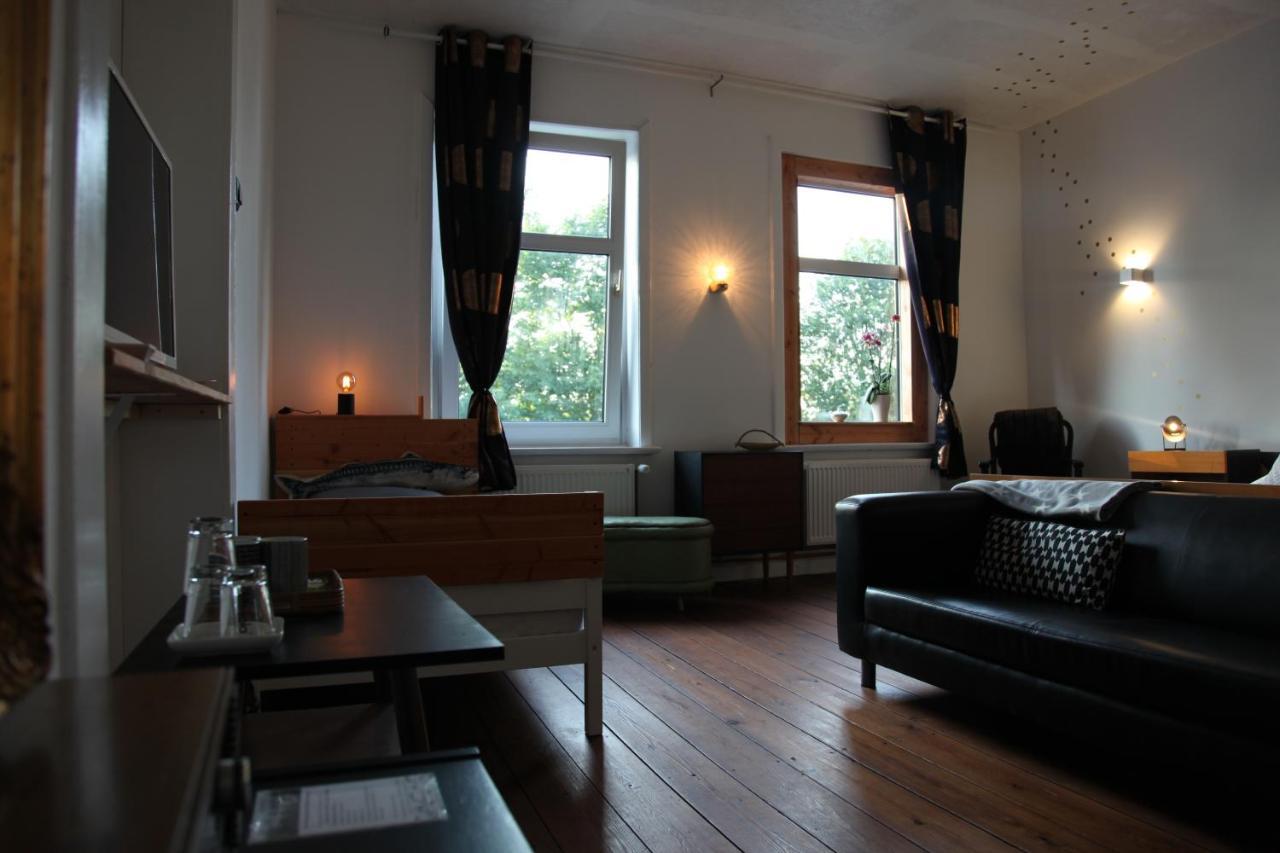 Ahoi Bed & Breakfast Wesselburenerkoog ภายนอก รูปภาพ